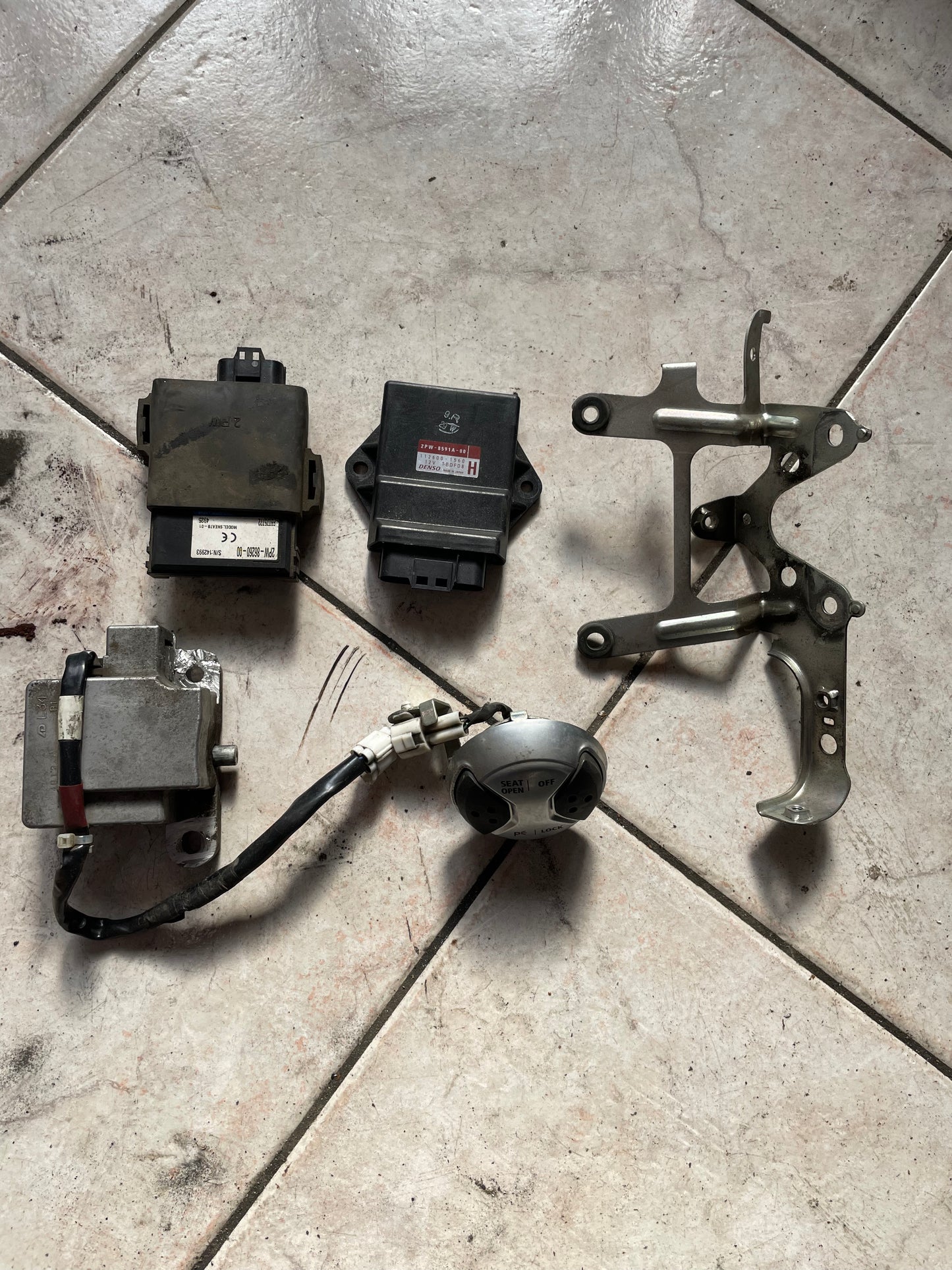 Kit accensione Yamaha Tmax 530 2015/2016 NO CHIAVE