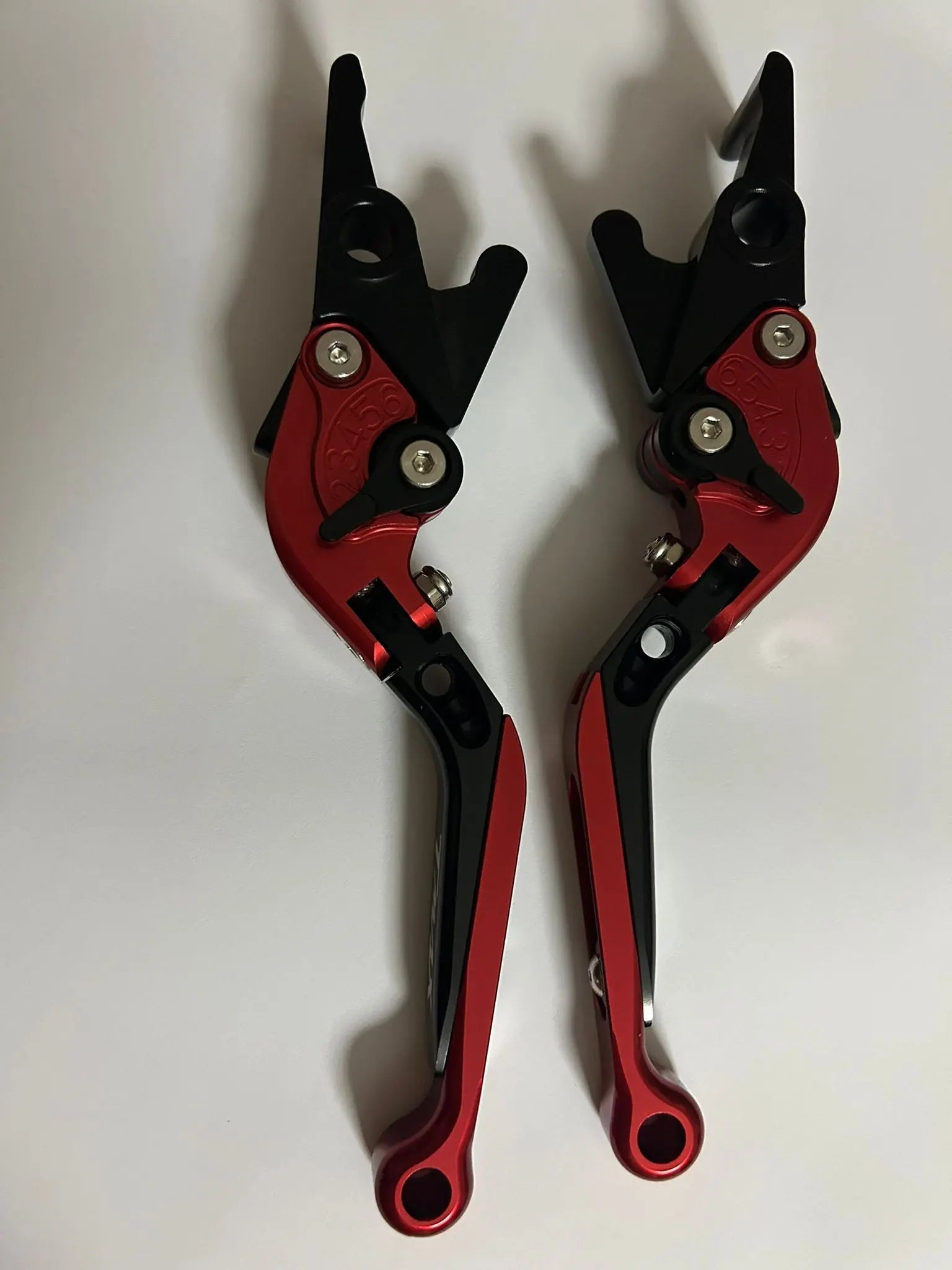 RBMAX Pair Adjustable Brake Levers For Yamaha TMAX 500 2001-2007 - Carbon Look