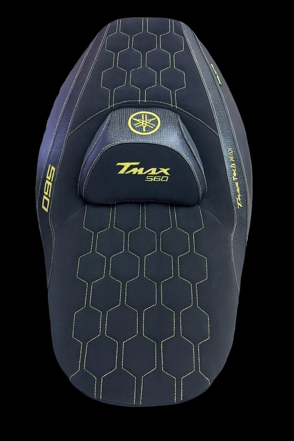 Fodera Sella Yamaha TMAX 560 2022–2025 • Camoscio Nero & Giallo • Black & Yellow Edition – Copertura Rivestimento PabloStMaxShop